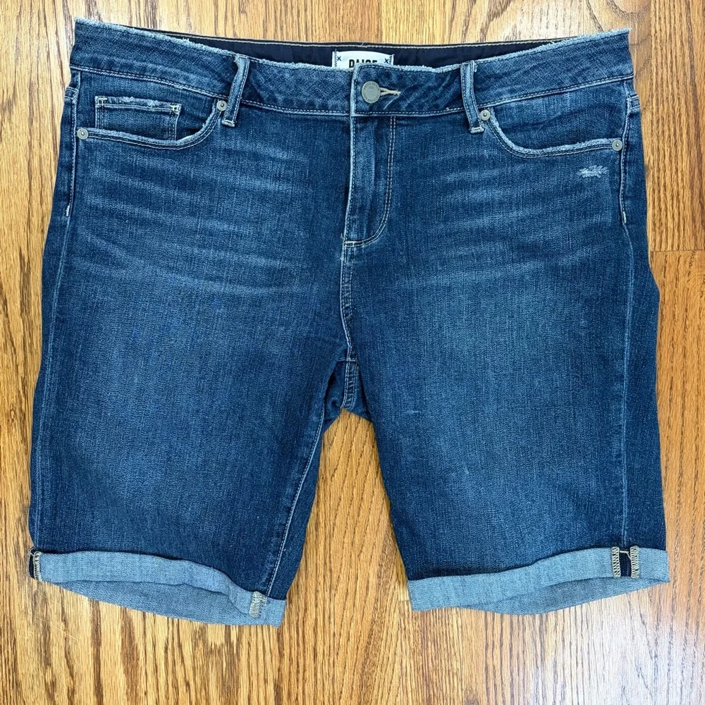 PAIGE Jax Blue Jean Knee Shorts (32) - Picture 2 of 10